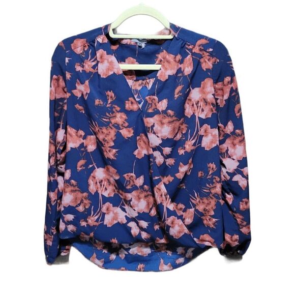 Vince Camuto floral faux wrap blouse - Picture 1 of 2